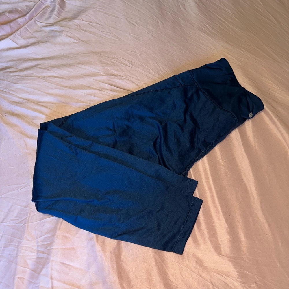 Navy blue leggings